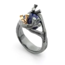 Per Borup Ring Changeling Twigs oxiderat silver/14k 0,03ct inkl 1 kula strl 54